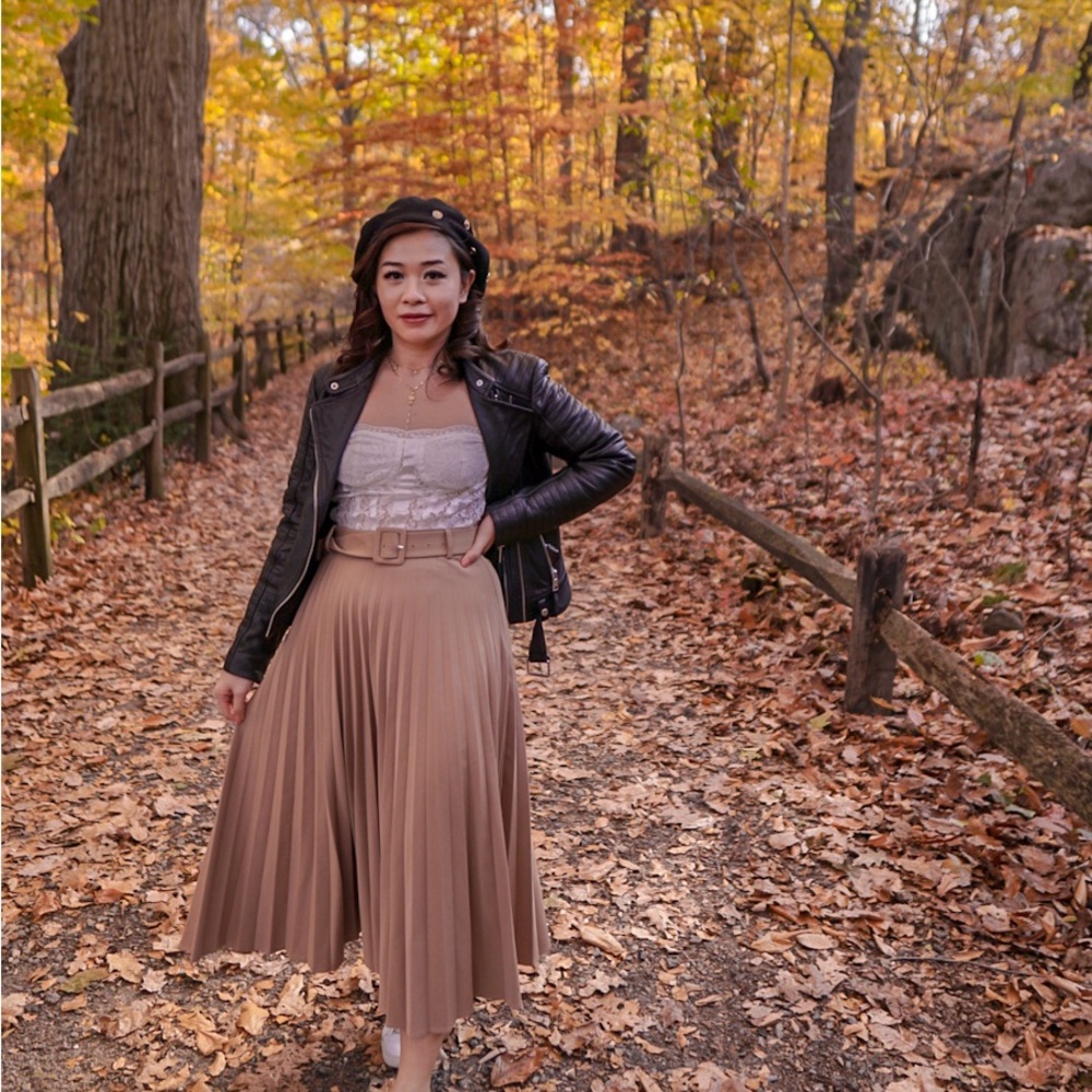 Zara pleated midi tan skirt